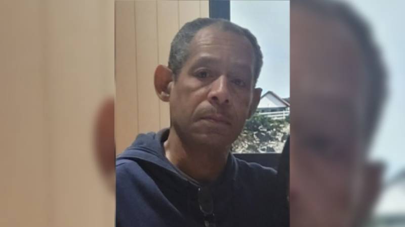 Policía de Kansas City busca a un hombre de 59 años desaparecido Ricardo-Broils