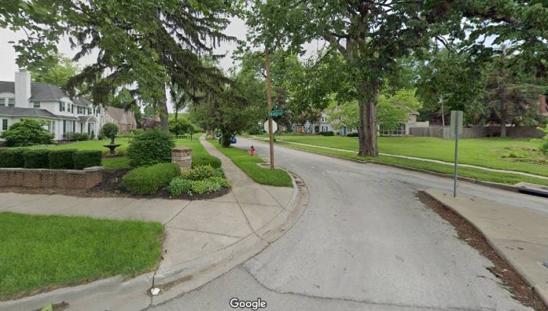 KCPD investiga accidente fatal cerca de 51st y Ward Parkway accidente fatal cerca de 51st y Ward Parkway