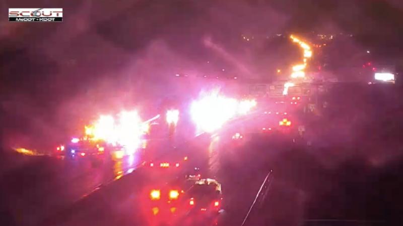 Accidente entre cinco vehículos en la I-70 en Independence Accidente entre cinco vehículos en la I-70 en Independence