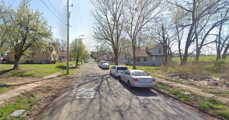 Muere un hombre tras tiroteo en el lado este de Kansas City tiroteo en el lado este de Kansas City