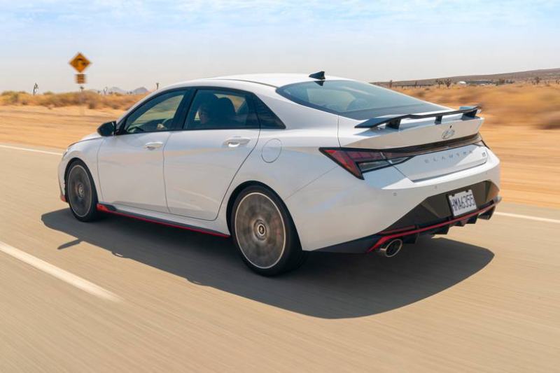 Hyundai Elantra del 2022