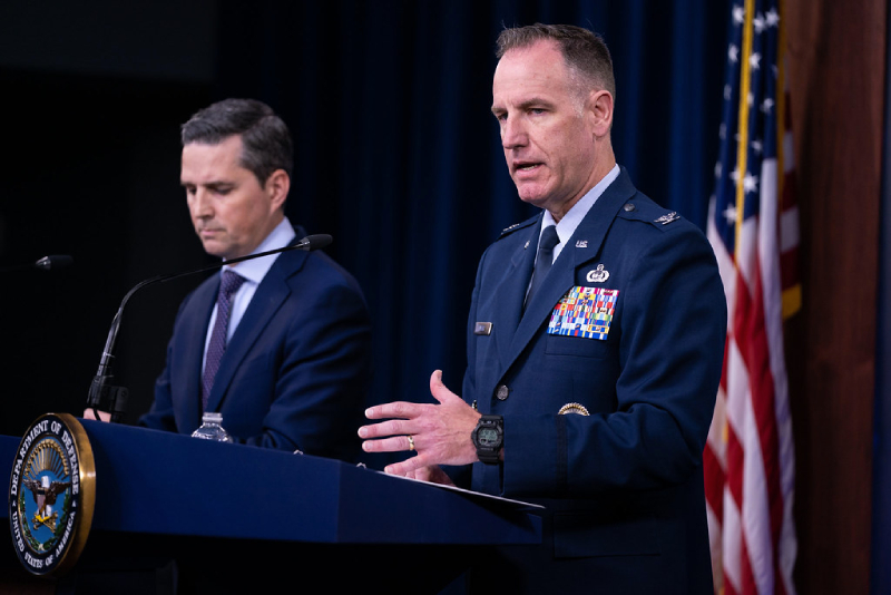 Fuerzas de Estados Unidos atacan objetivos en Siria Fuerzas de Estados Unidos atacan objetivos en Siria