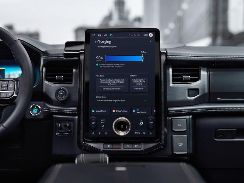 La nueva F-150 Lightning Platinum Black.