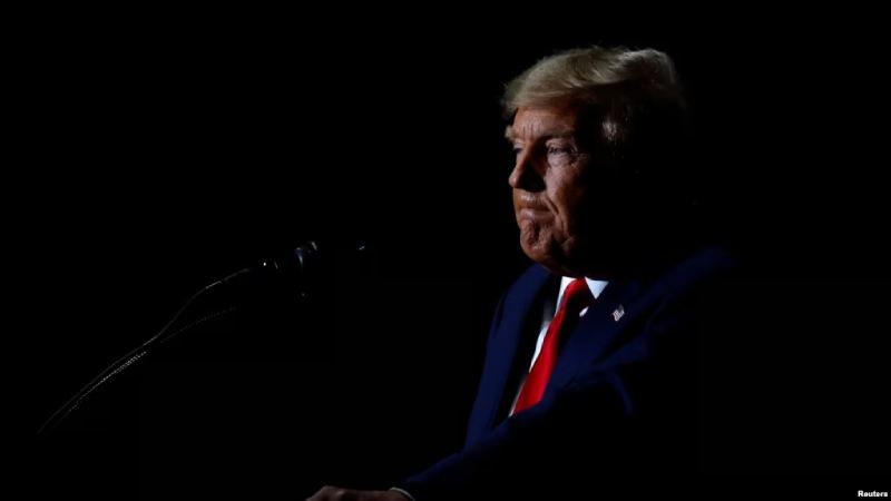 Trump pide a Corte Suprema de EEUU que intervenga en su solicitud de inmunidad