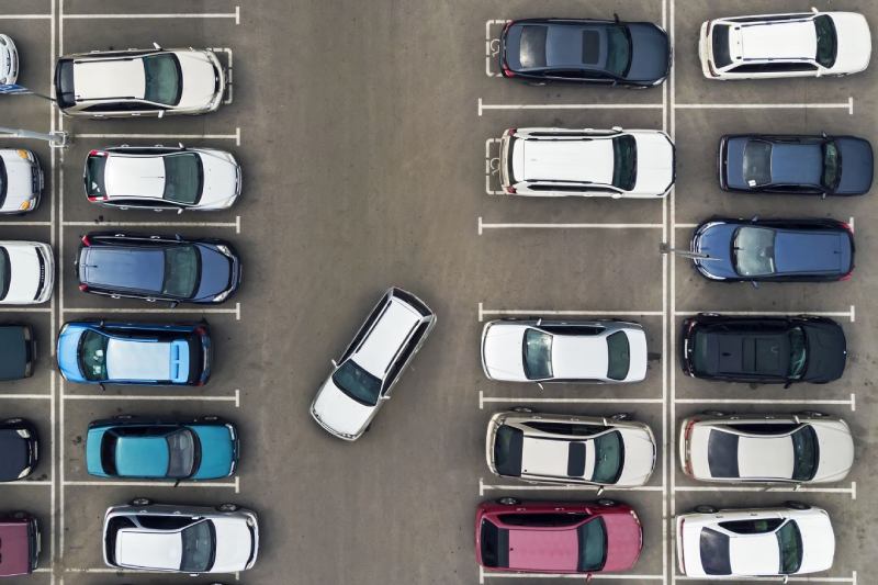 mejores y peores ciudades de EE. UU. para estacionar su auto