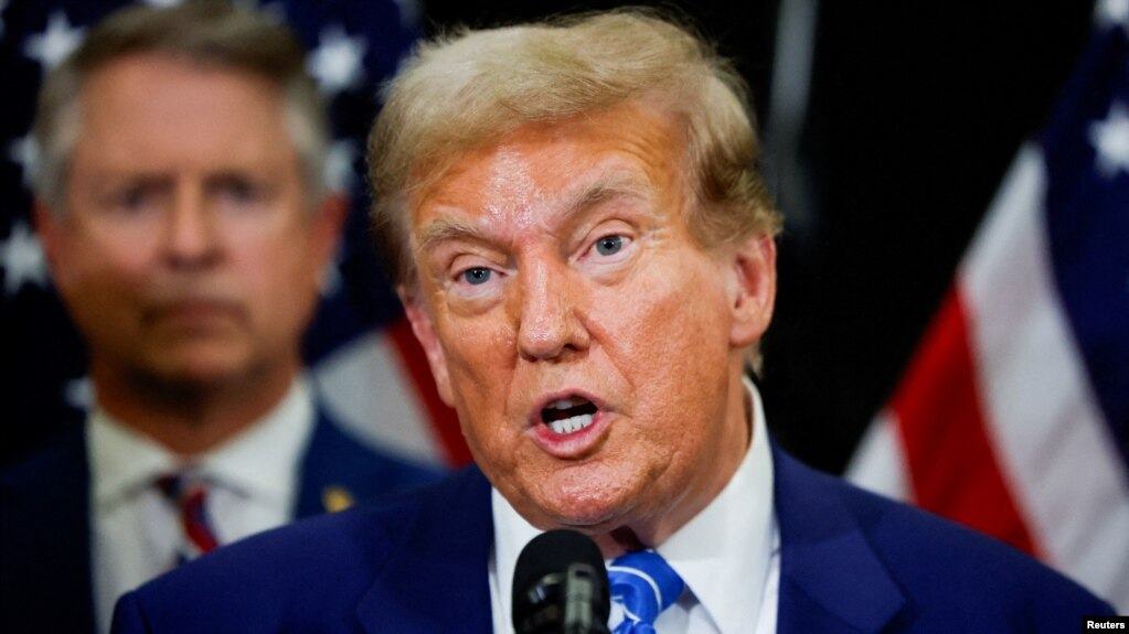 Trump no descarta coacción militar y económica sobre Canal de Panamá y Groenlandia Trump no descarta coacción militar y económica sobre Canal de Panamá y Groenlandia