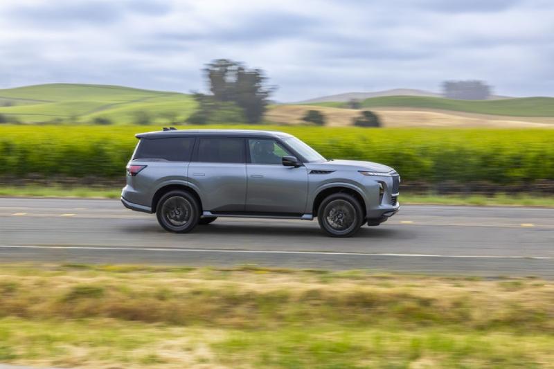 Infiniti QX80 del 2025