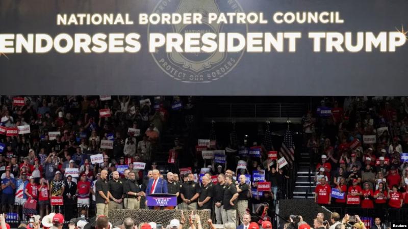 Trump promete 10.000 agentes fronterizos adicionales en su lucha con Harris por la inmigración
