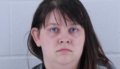 Mujer se declara culpable de abuso infantil en una guardería del condado de Johnson
