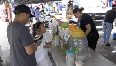Mercados de pulgas se vacían en Florida
