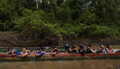 Paso de migrantes por Tapón del Darién