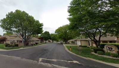 Policía de Overland Park busca a un hombre acusado de agredir sexualmente a una mujer