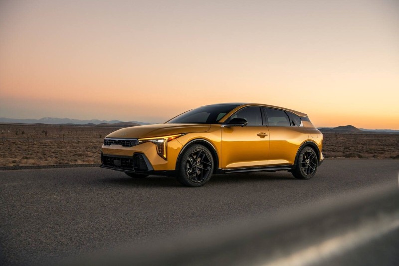 Kia muestra en la Gran Manzana el nuevo K4 Hatchback del 2026 K4 Hatchback del 2026