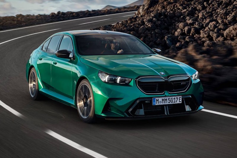 BMW M5 sedán del 2025
