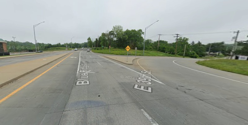 Detenido conductor tras arrollar a hombre que esperaba el autobús en Missouri Detenido conductor tras arrollar a hombre que esperaba el autobús en Missouri