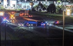 Muere joven de California tras volcar su tráiler en la Interestatal 35 en Olathe
